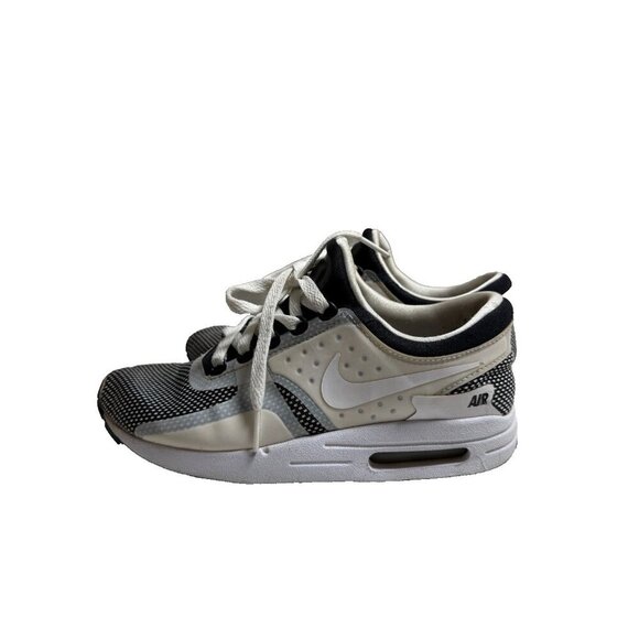 Nike Air Max Zero Essential Black & White Youth 5.5 Y - 881224 - Picture 1 of 15